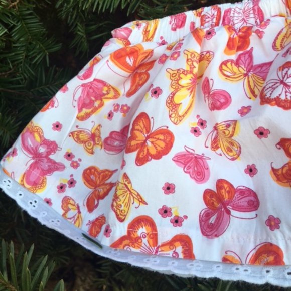 Cute, NWOT , 100% Cotton Dinet, Butterfly skirt 3-6 mths - Picture 4 of 6